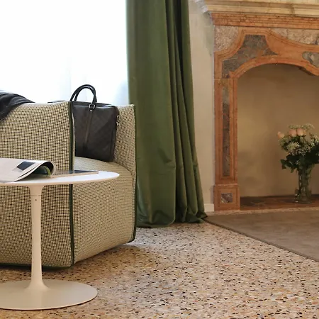 Palazzo Vendramin Costa アパート ヴェネツィア